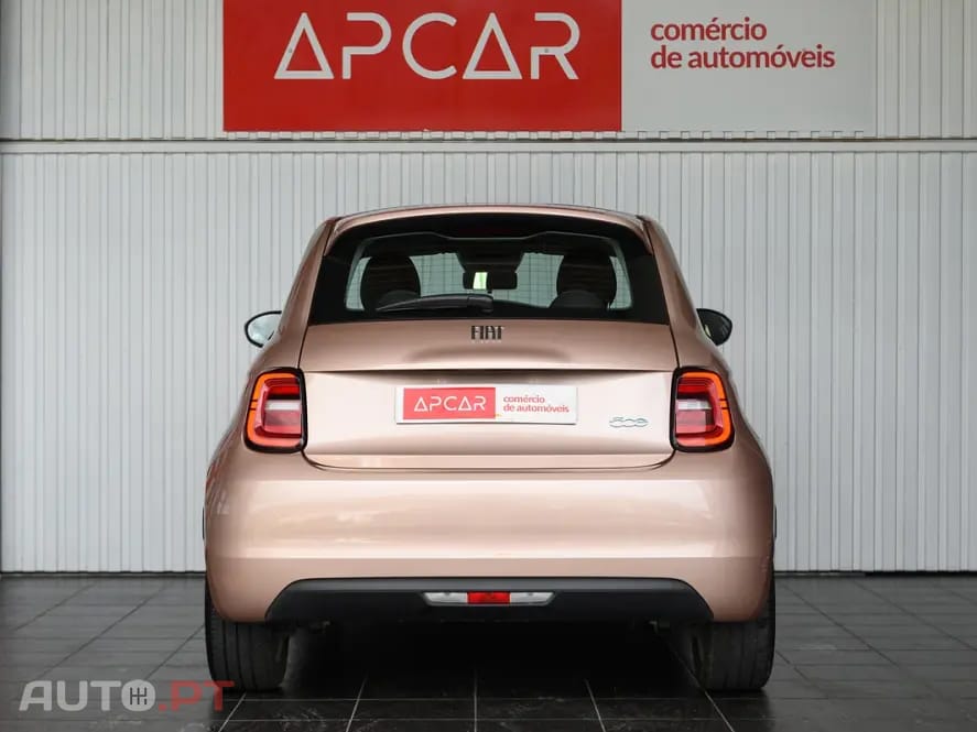 Fiat 500e 42 kWh