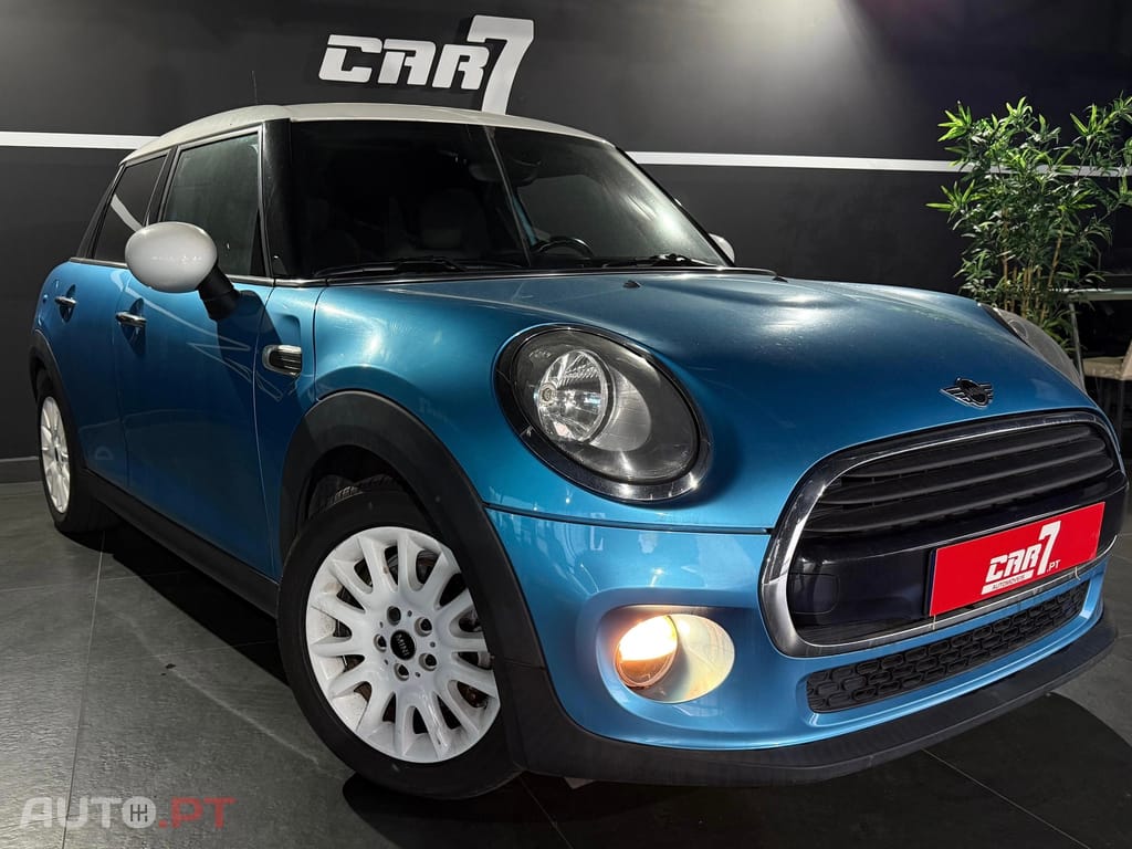MINI Cooper Cooper D