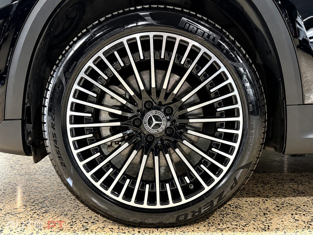 Mercedes-Benz EQA 300 4Matic AMG Line