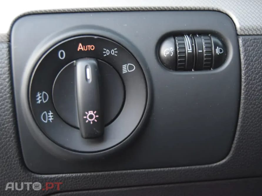 Volkswagen Golf Variant 2.0 TDi Highline DSG