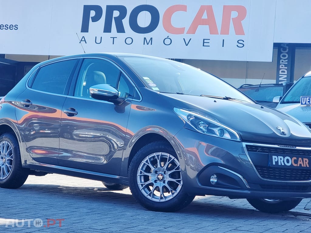 Peugeot 208 1.2 PureTech GT Line