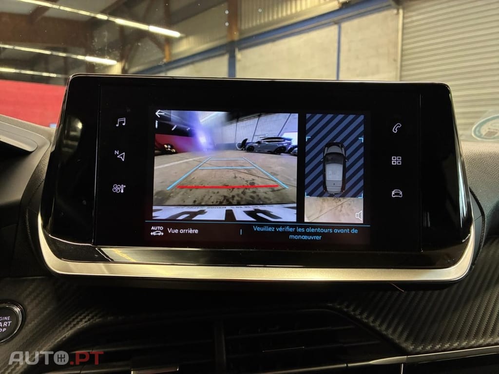 Peugeot E-208 50 kWh Allure Pack