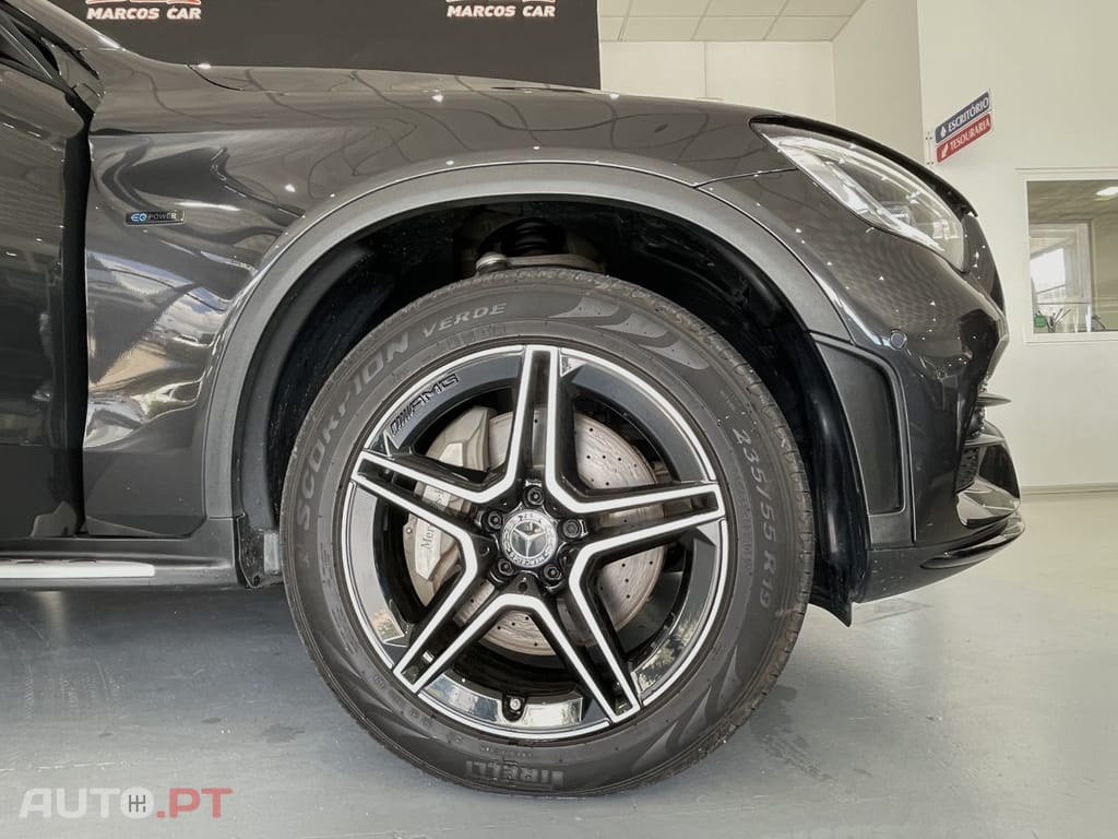 Mercedes-Benz GLC 300 de 4Matic Amg Line