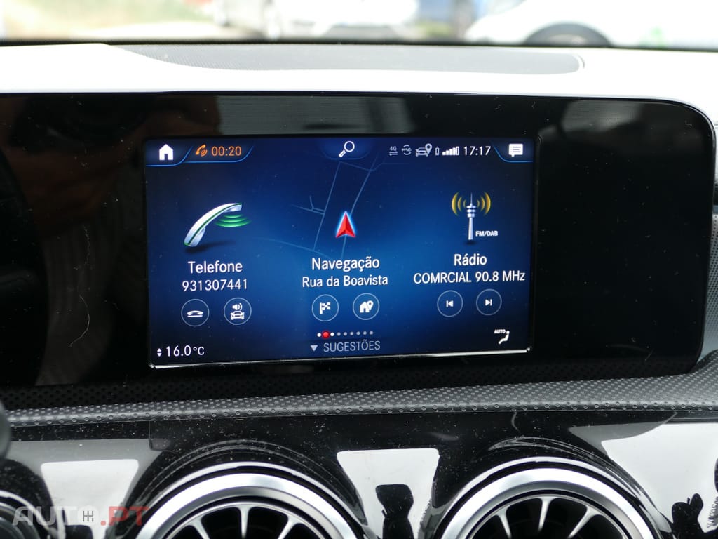 Mercedes-Benz A 250 e AMG Line