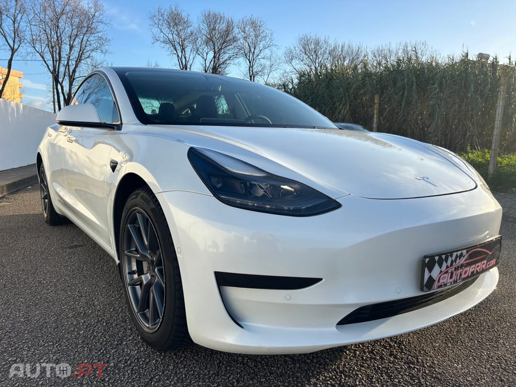 Tesla Model 3 Tração Traseira Premium