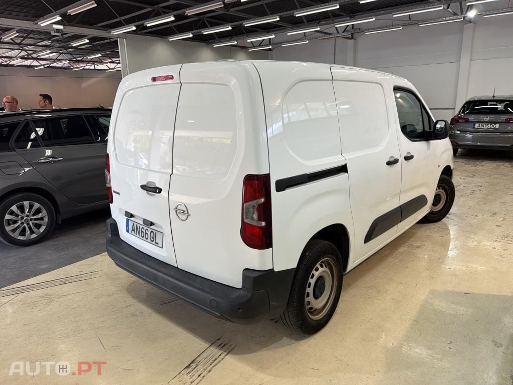 Opel Combo 1.5 CDTi L1H1 Enjoy