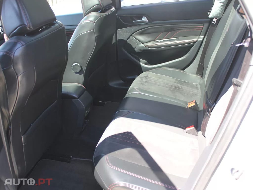 Peugeot 308 SW 1.6 BlueHDi GT Line