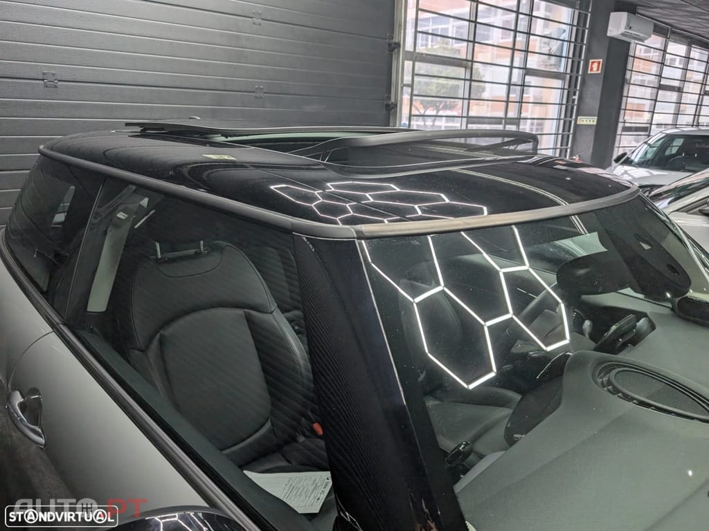 MINI Cooper Cooper SE Premium Extra Essential