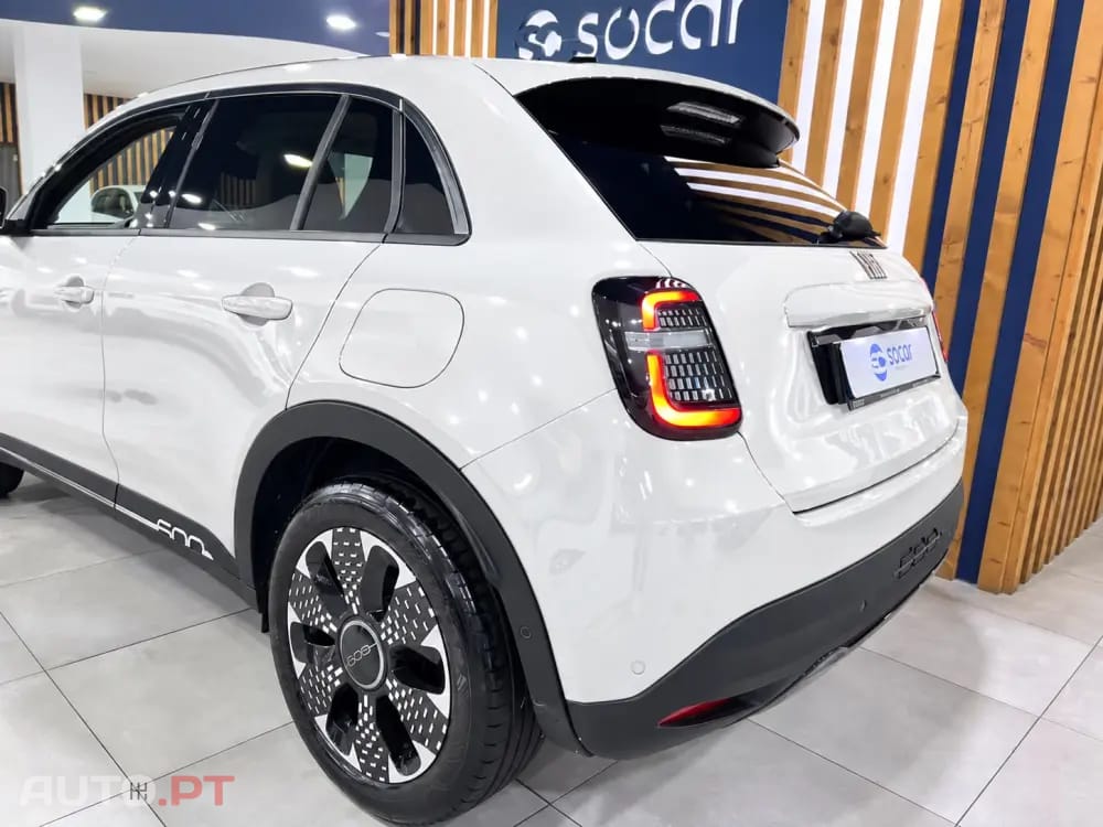 Fiat 600 1.2 Hybrid La Prima