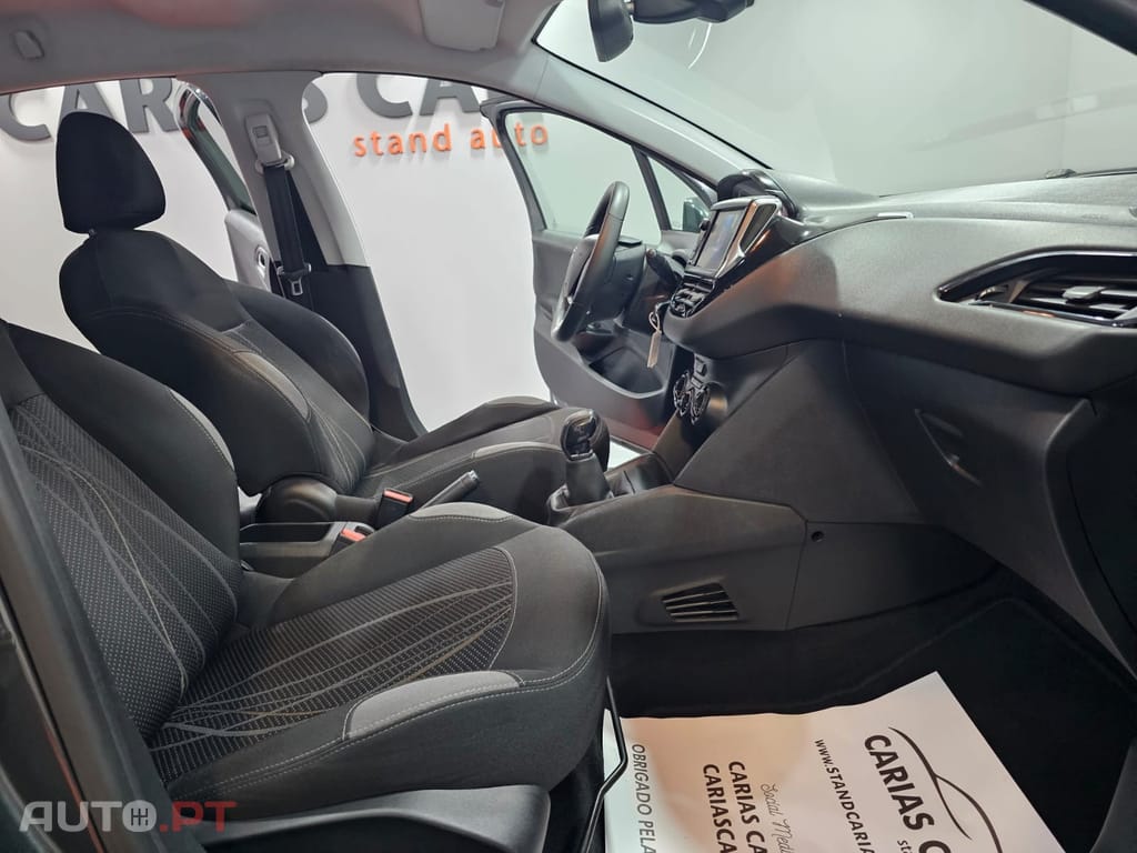 Peugeot 208 1.4 HDi Access