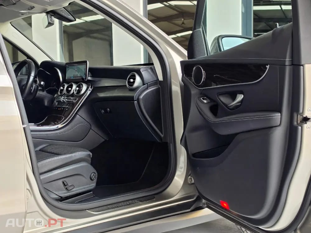 Mercedes-Benz GLC 300 e 4Matic
