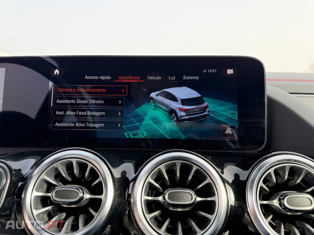 Mercedes-Benz EQA 250 AMG Line