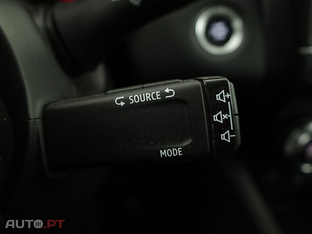 Renault Captur Captur 1.0 TCe Techno Bi-Fuel — fotografia 19