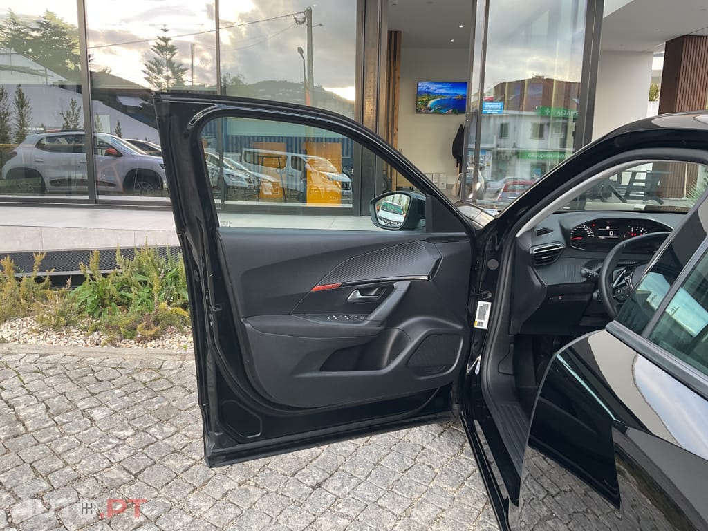 Peugeot 2008 1.2 PureTech Active
