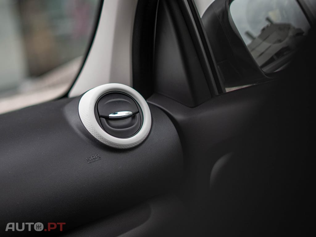 Renault Twingo 1.0 SCe Night&Day