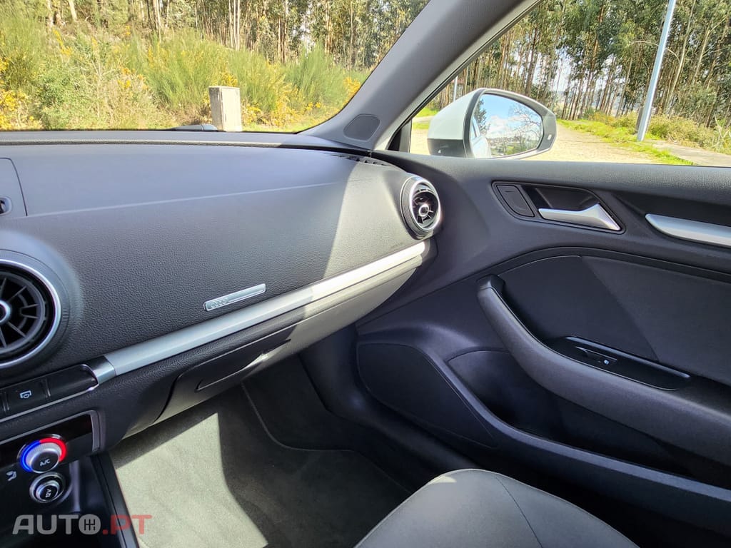 Audi A3 Sportback 30 TDI S tronic