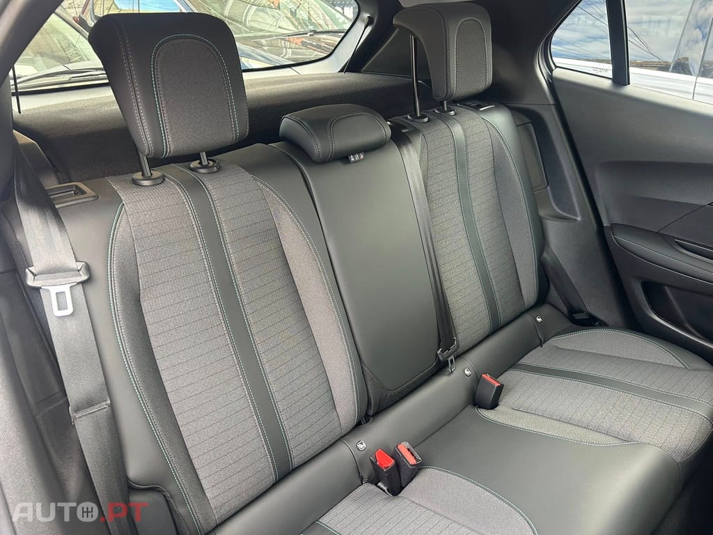 Peugeot E-2008 50 KWh Allure  5D Eletrico