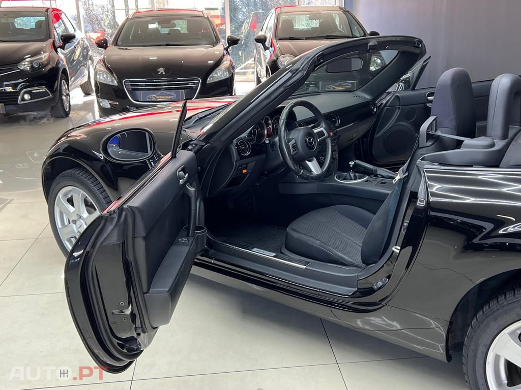 Mazda MX-5 1.8 MZR Emotion