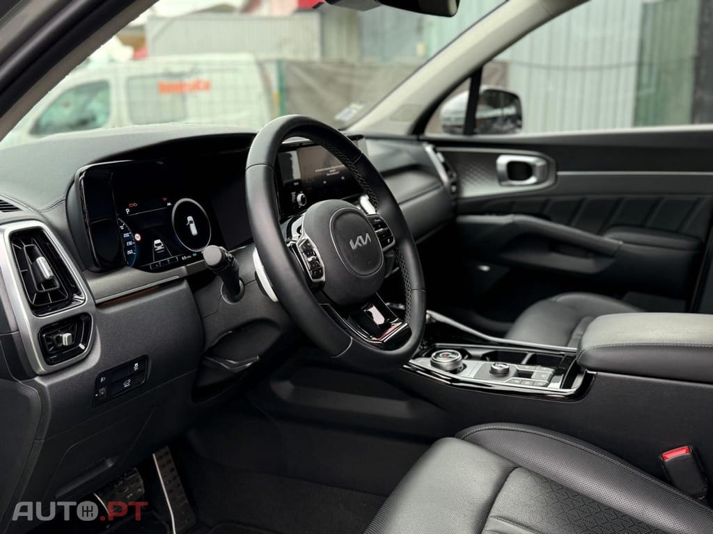 Kia Sorento 1.6 T-GDI HEV Concept