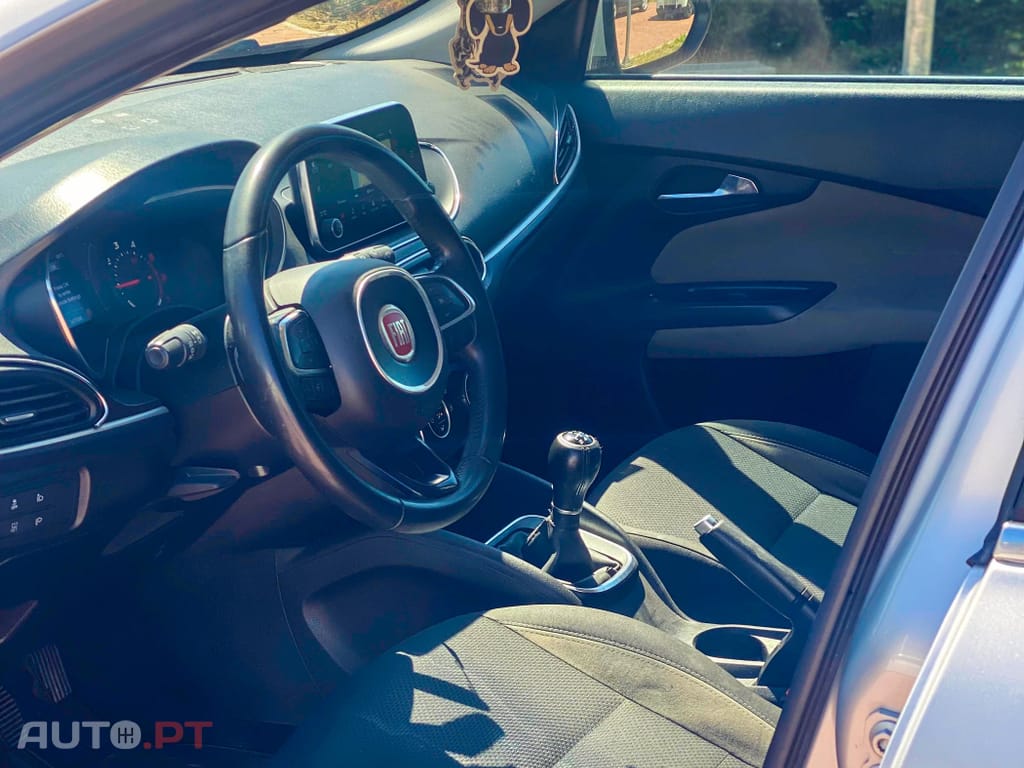 Fiat Tipo 1.3 M-Jet Lounge J17