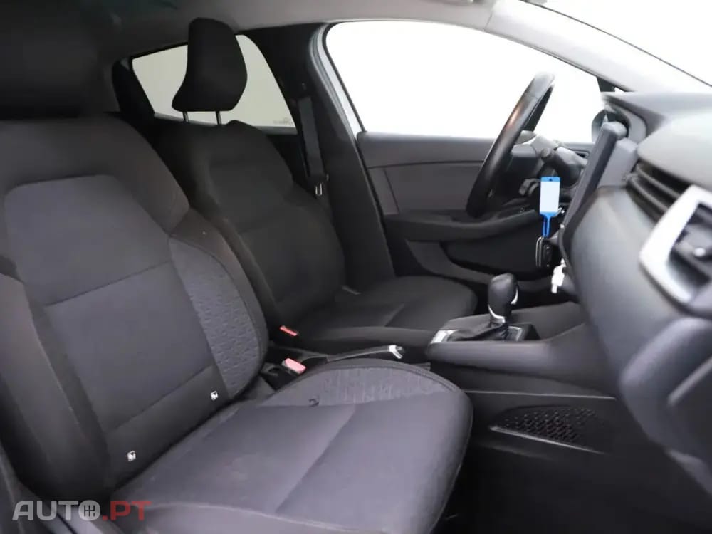 Renault Clio 1.6 E-Tech Intens