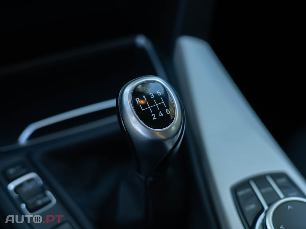 BMW 318 d Touring Advantage