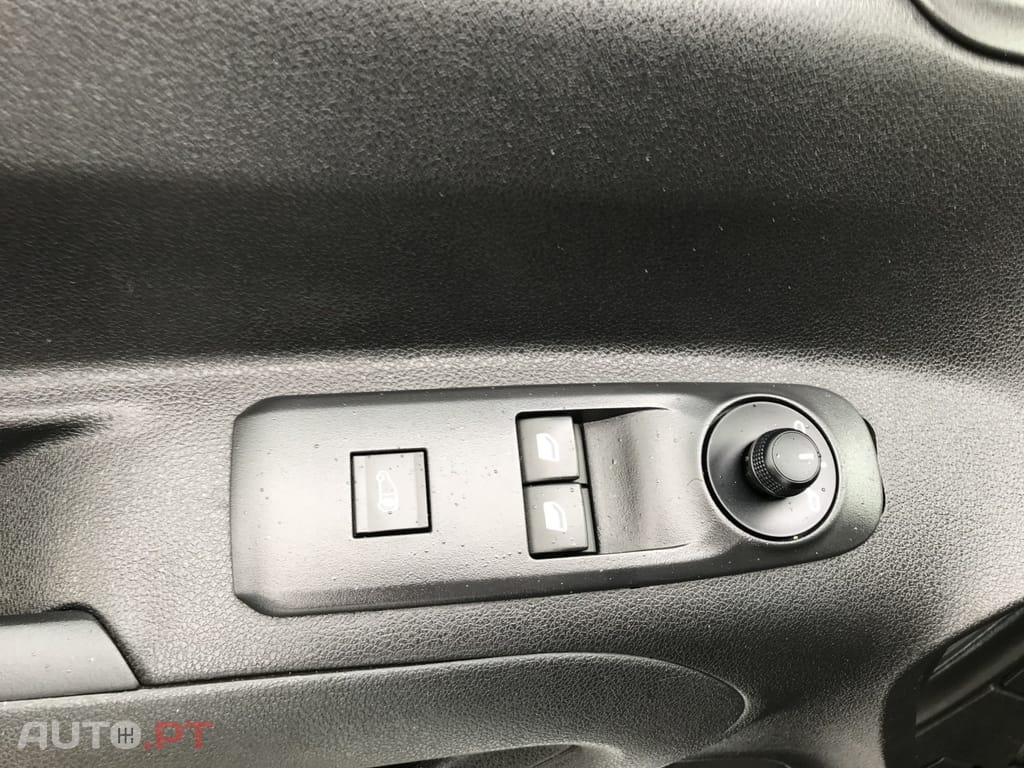 Peugeot Partner 1.5 BlueHDi Asphalt Standard