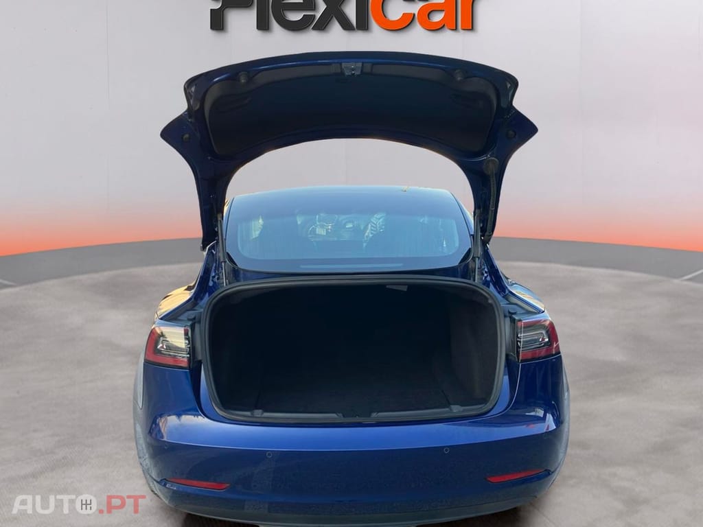 Tesla Model 3 Long-Range Dual Motor AWD
