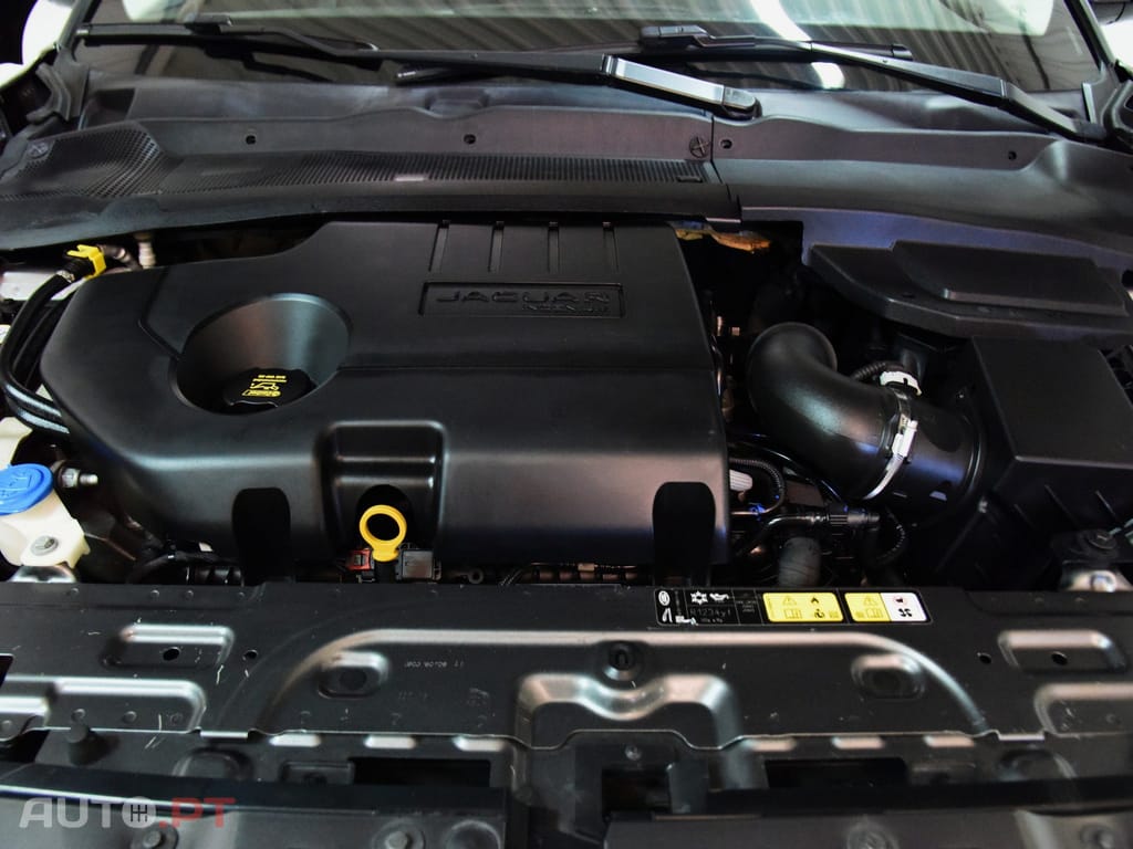 Jaguar E-Pace 2.0 i4D