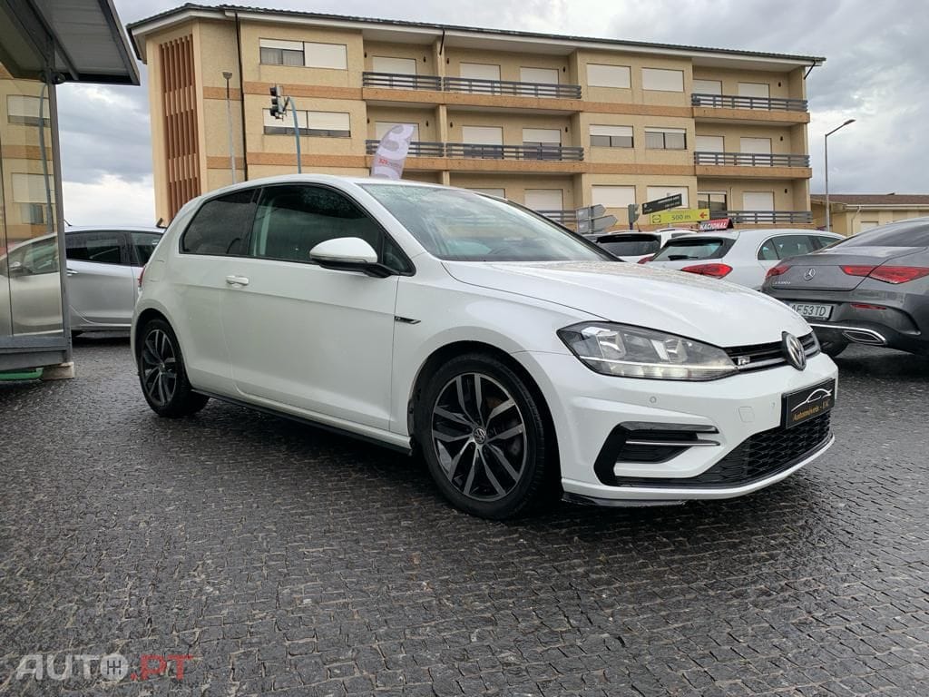 Volkswagen Golf 1.6 TDI R-Line