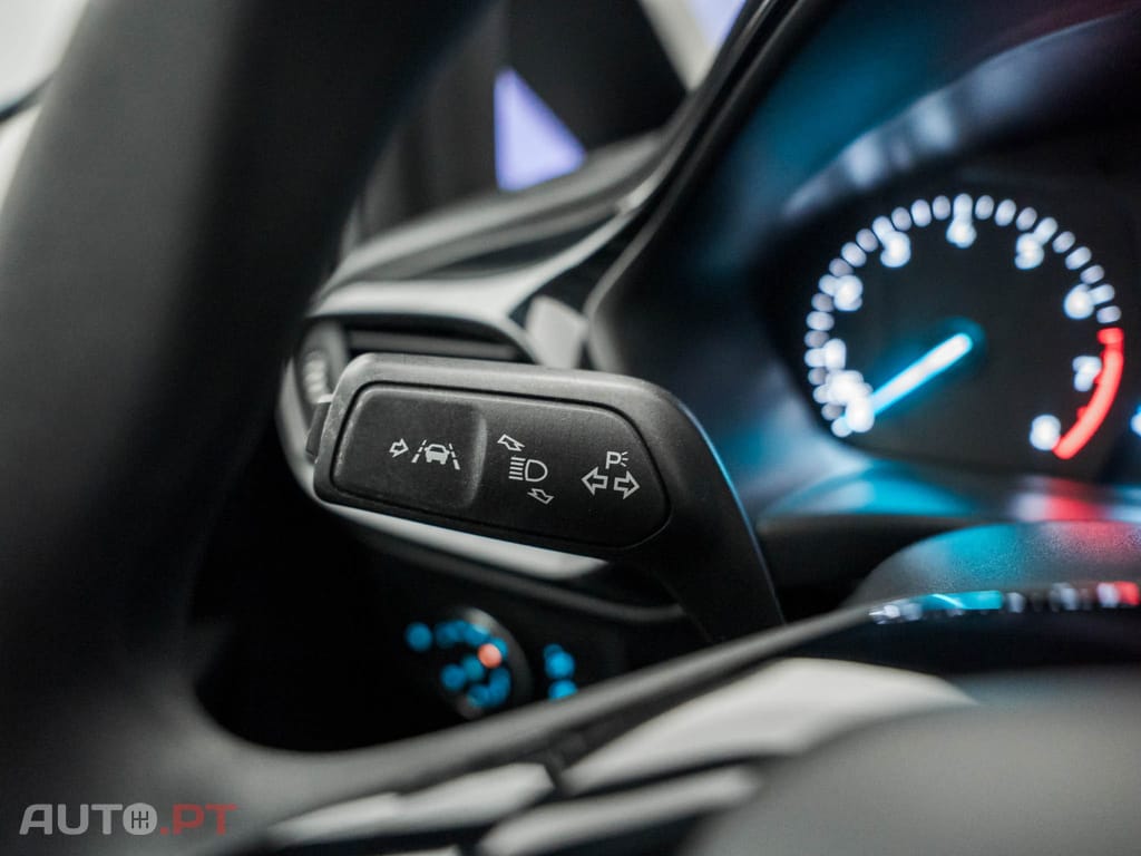 Ford Fiesta 1.0 EcoBoost MHEV Connected