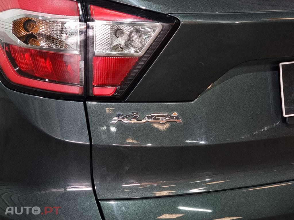 Ford Kuga 1.5 TDCi Titanium