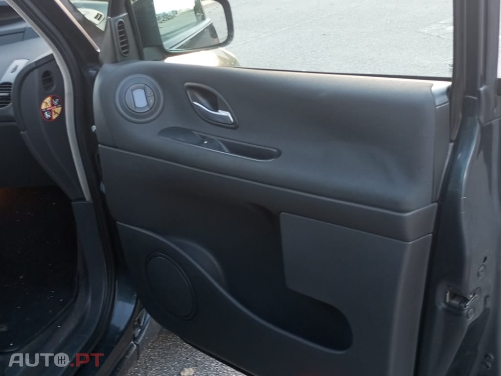 Renault Espace Family 7 lugares