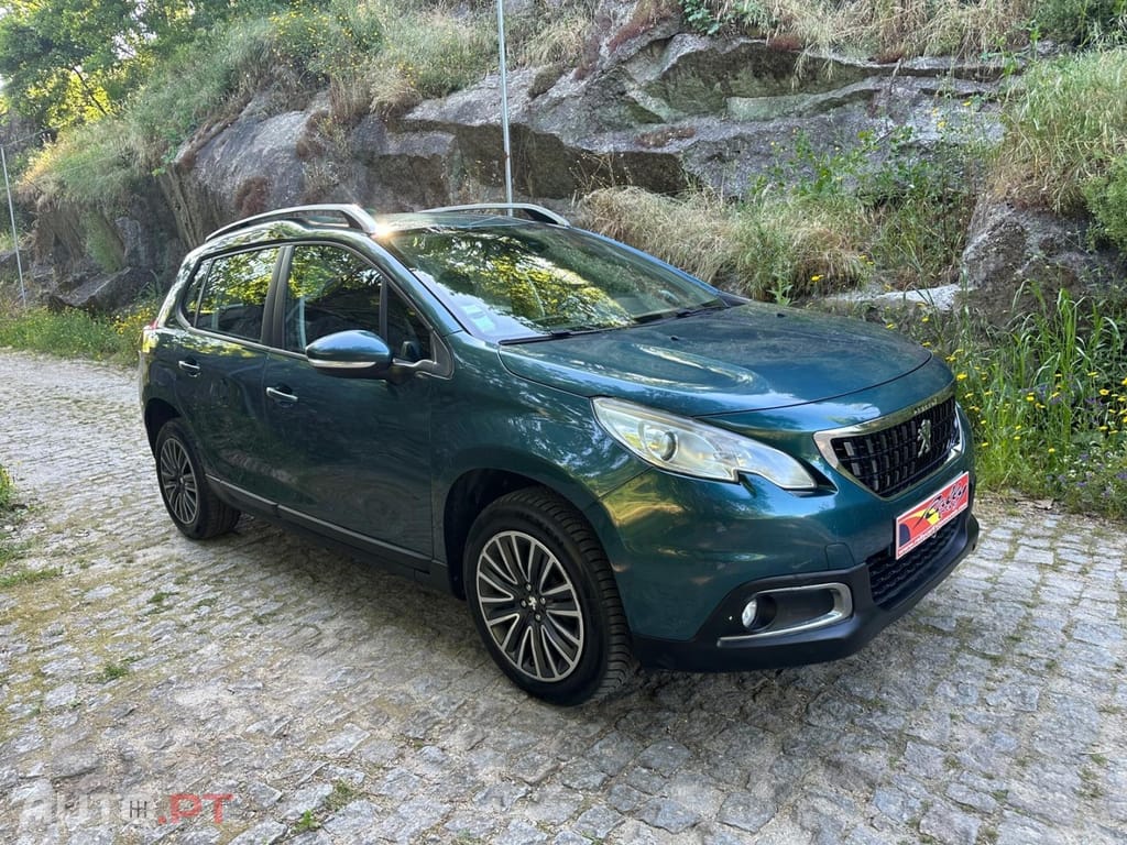 Peugeot 2008 1.6 e-HDi Active