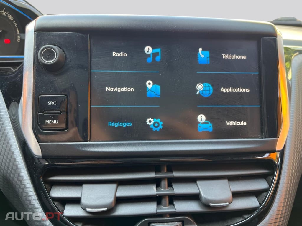 Peugeot 2008  1.2 PureTech Crossway
