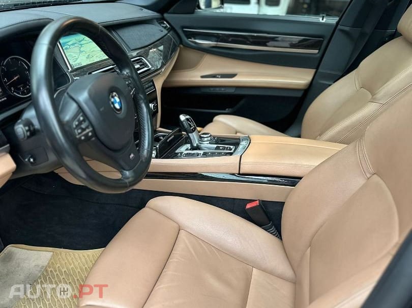 BMW 730 d xDrive Pack M