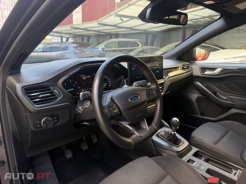 Ford Focus 1.5 TDCi EcoBlue ST-Line
