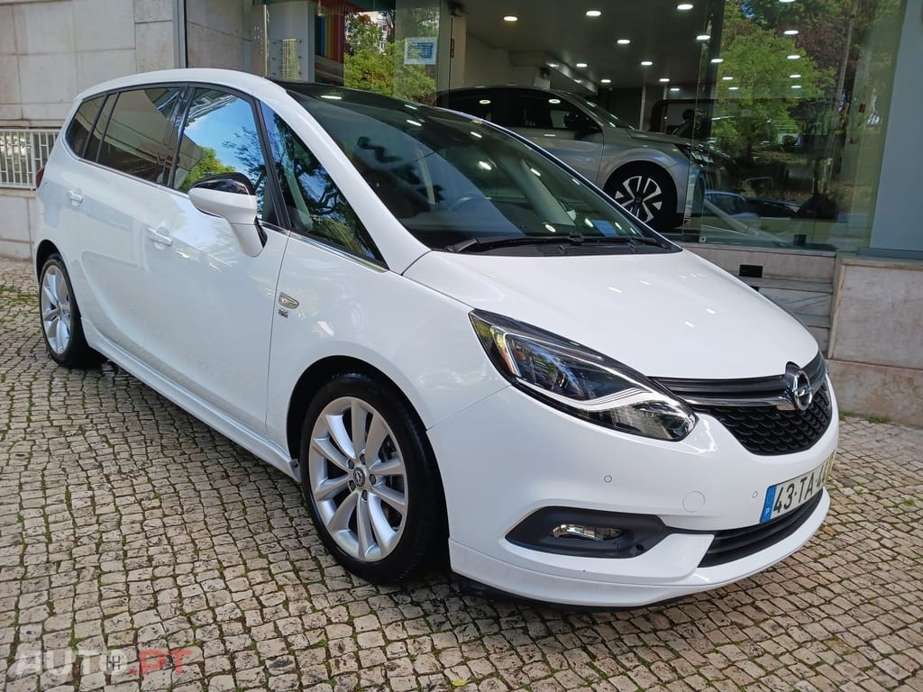 Opel Zafira 2.0 CDTi OPC Line S/S