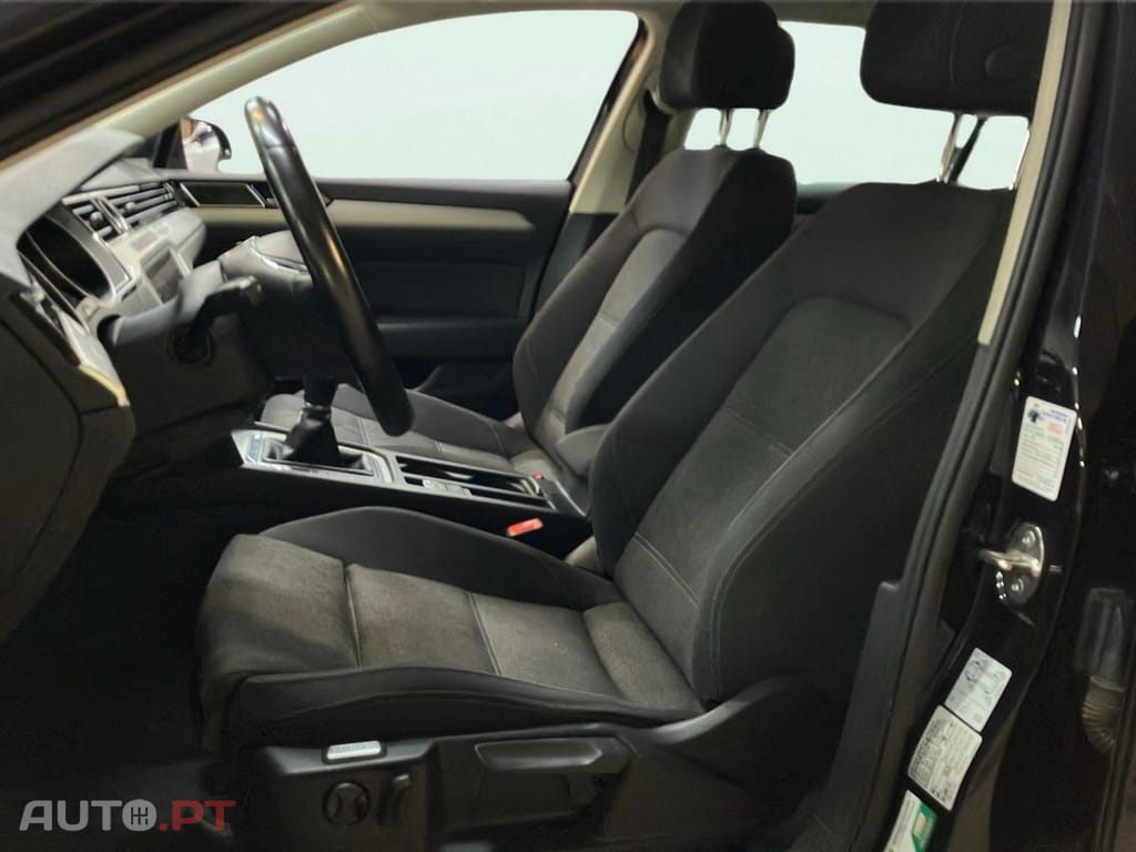 Volkswagen Passat 1.6 TDI Confortline