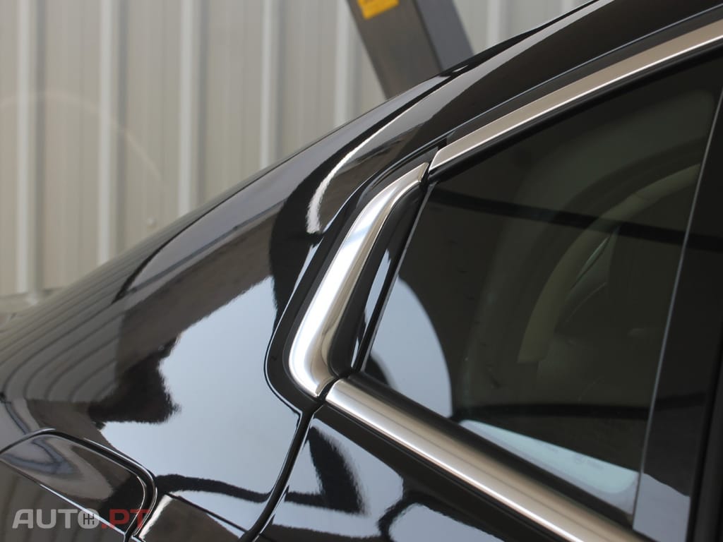 Volvo S60 2.0 T8 PHEV Inscription AWD 455 cv
