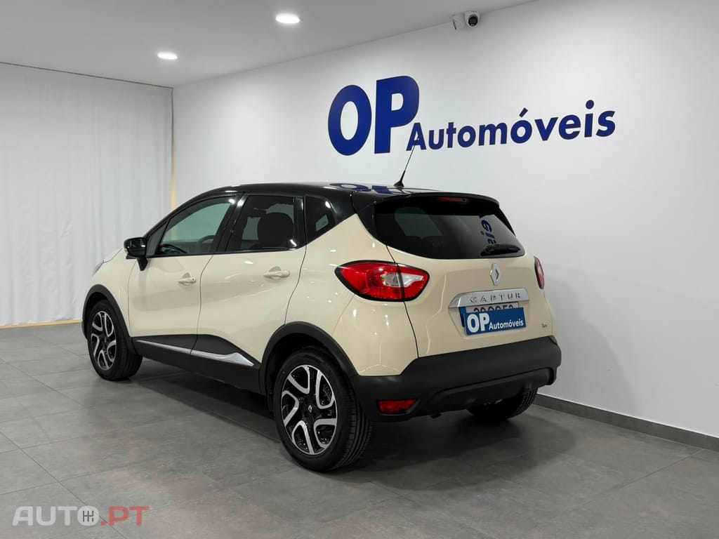Renault Captur 0.9 TCE Exclusive