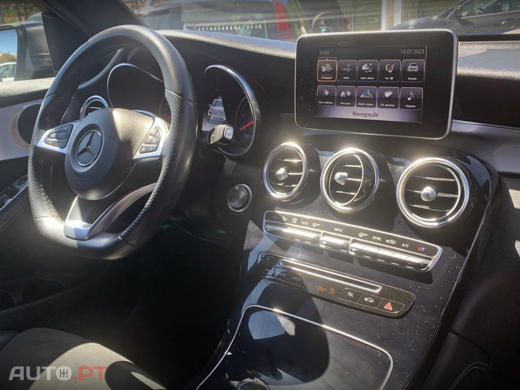 Mercedes-Benz GLC 220 d 4Matic 9G-TRONIC