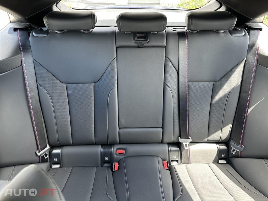 BMW i4 eDrive35 Pack Desportivo M