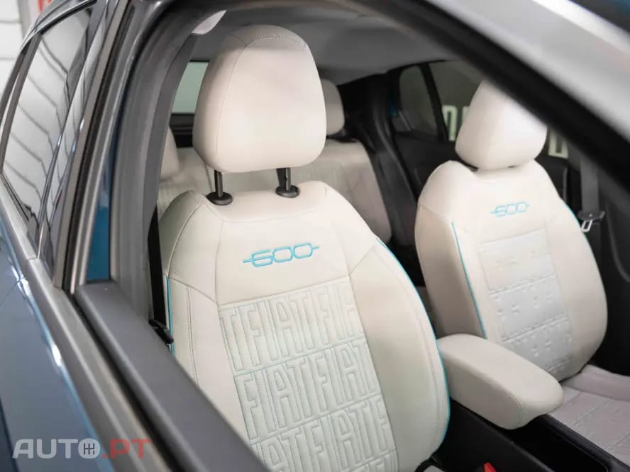 Fiat 600e 54 kWh La Prima