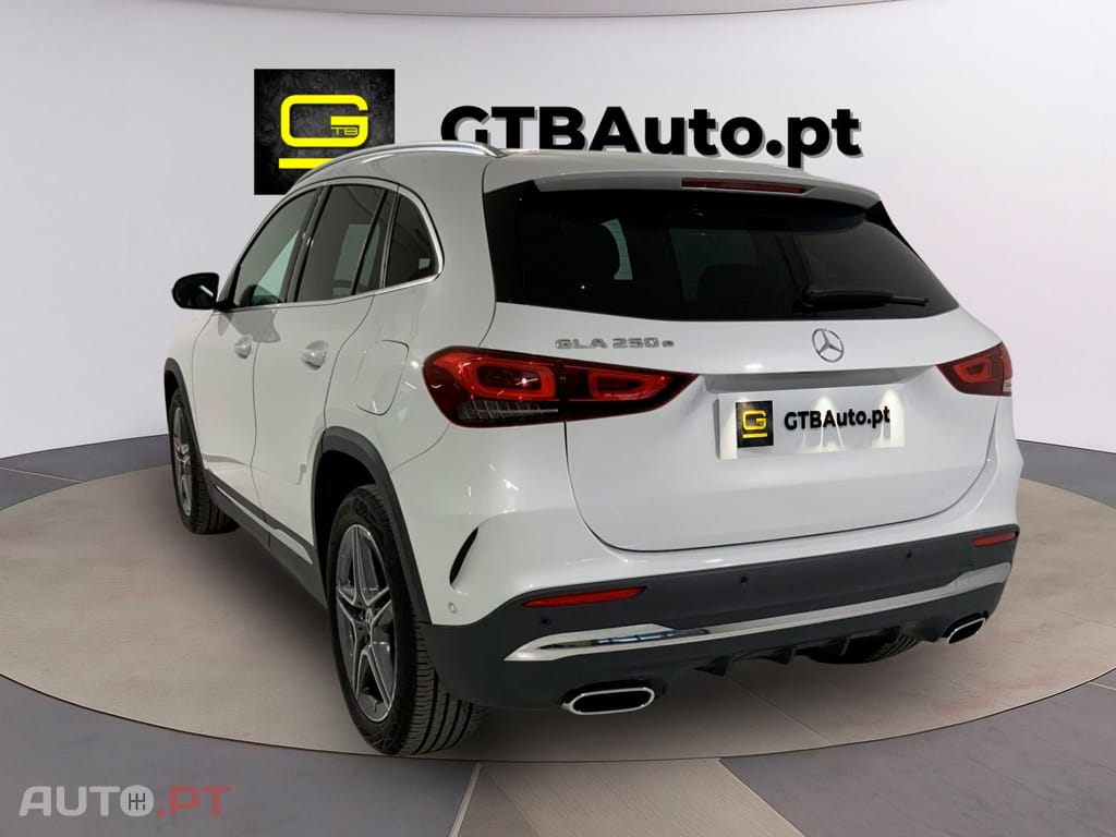 Mercedes-Benz GLA 250 e AMG I.V.A DEDUTIVEL