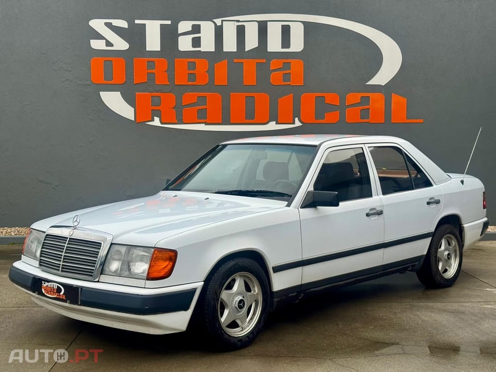 Mercedes-Benz E 200 D