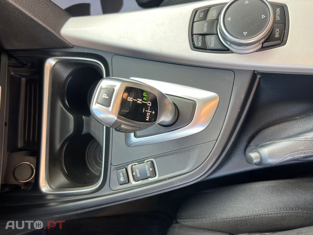 BMW 320 d Line Sport Auto