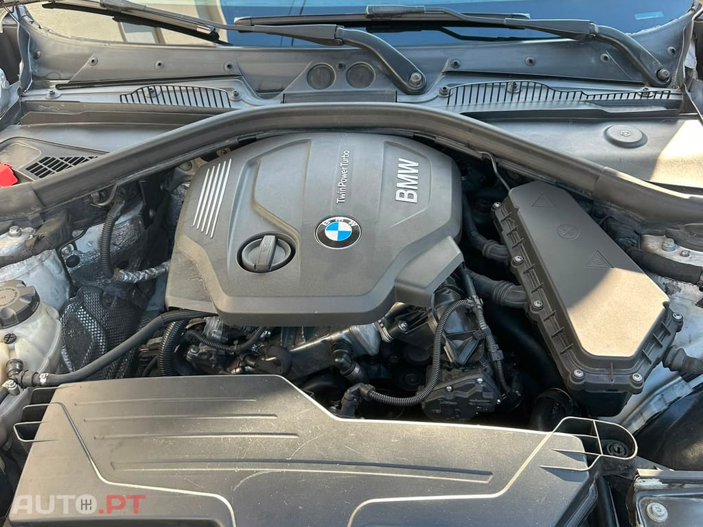 BMW 116 116d Sport Line (F20 LCI)