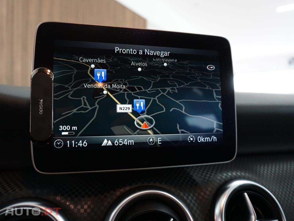 Mercedes-Benz A 180 (BlueEFFICIENCY) AMG Sport