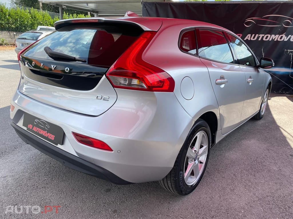 Volvo V40 1.6 D2 Momentum
